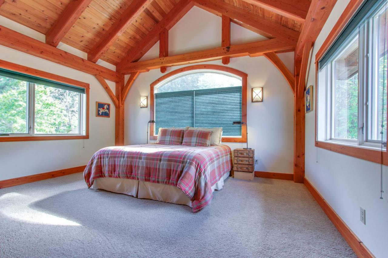 Bottle Bay Lakefront Lodge ساندبوينت المظهر الخارجي الصورة