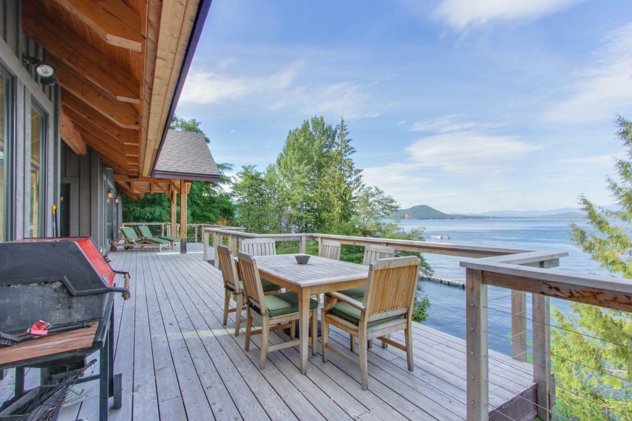 Bottle Bay Lakefront Lodge ساندبوينت المظهر الخارجي الصورة