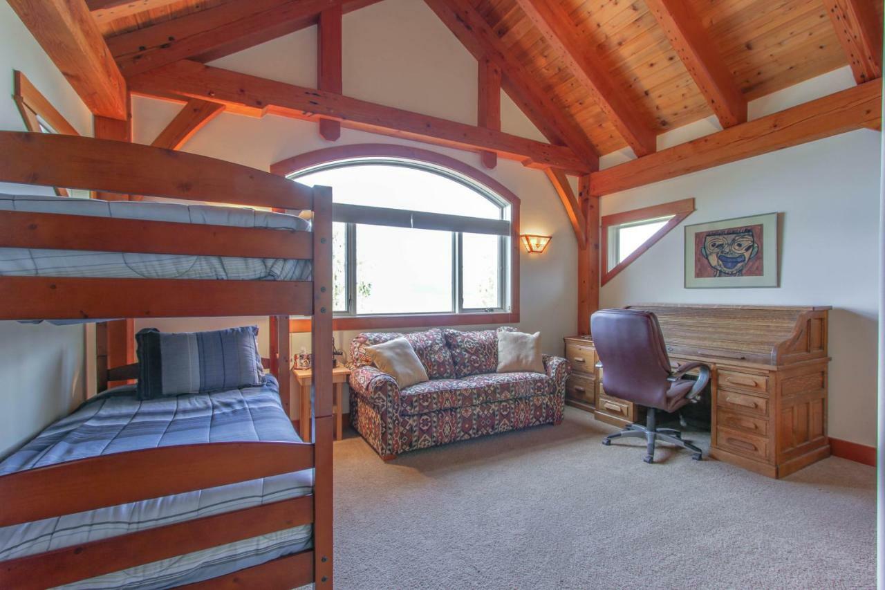 Bottle Bay Lakefront Lodge ساندبوينت المظهر الخارجي الصورة